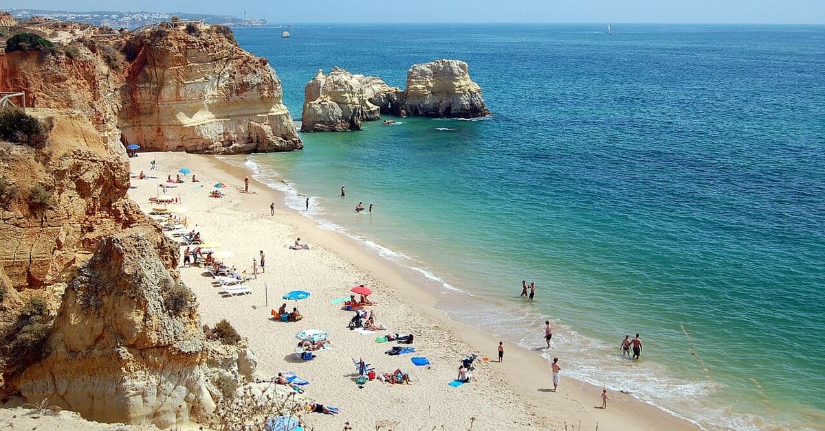The Best Beach Destinations for Retirees and Slow Travel