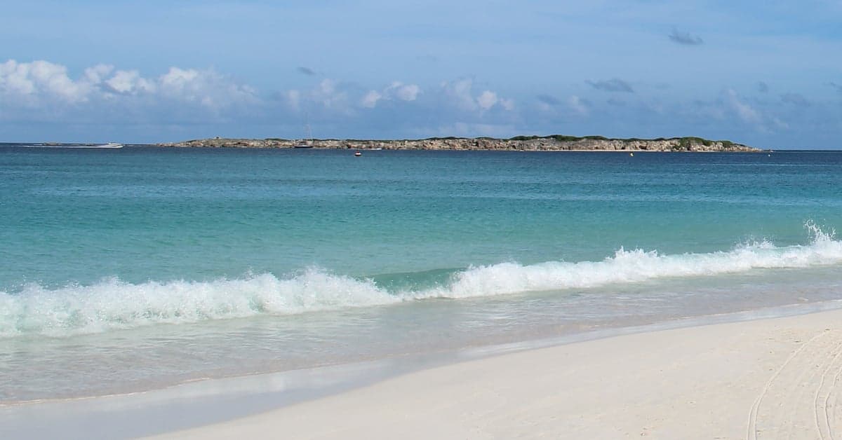 Nude Beaches in the Caribbean (2026): Where It's Legal by Island
