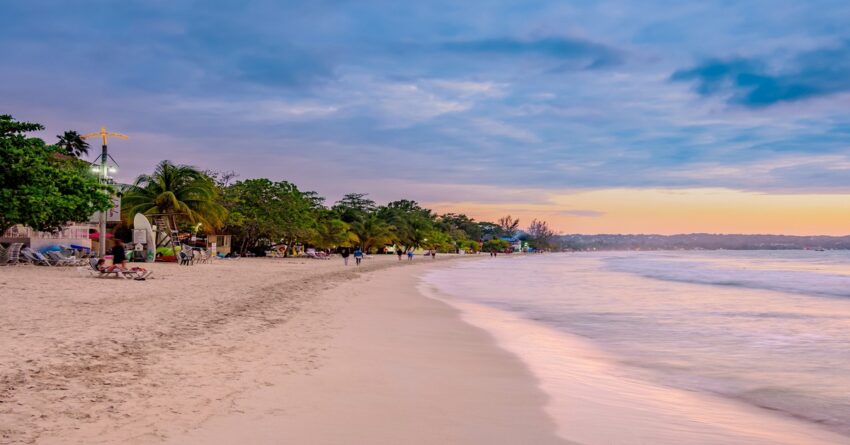 Best 5 beaches in Jamaica